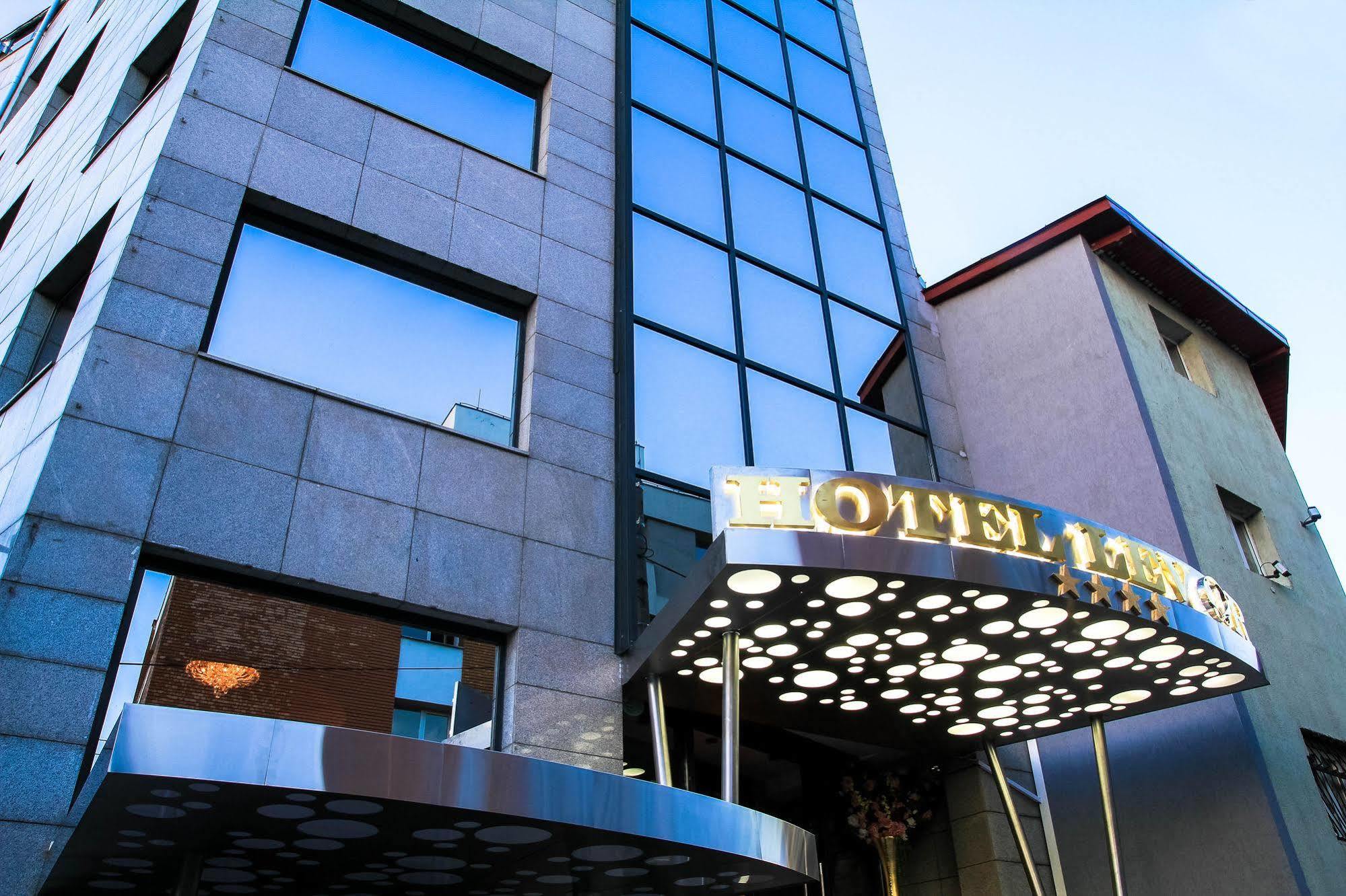 Best Western Hotel Lev Or I Bucharest Exterior photo