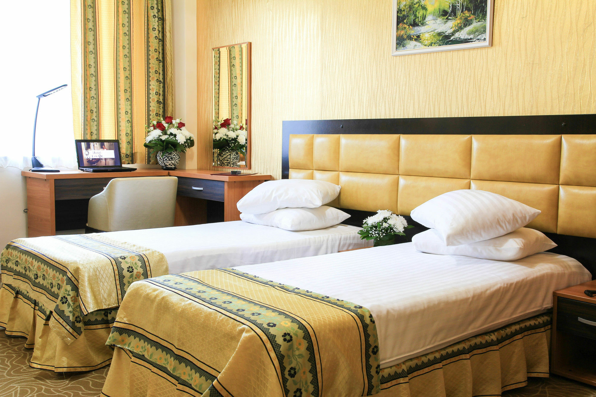 Best Western Hotel Lev Or I Bucharest Exterior photo